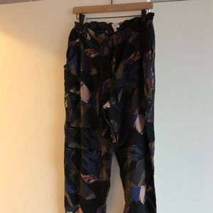 Aritizia size large pattern pants!